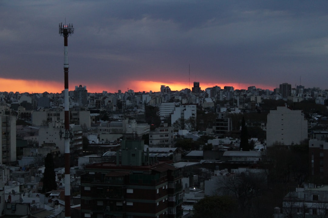 Recorriendo San Telmo: el barrio donde la arquitectura histórica respira con vida propia
