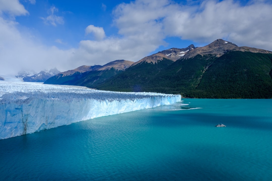 El Glaciar Perito Moreno: la maravilla patagónica que tenés que ver al menos una vez en la vida