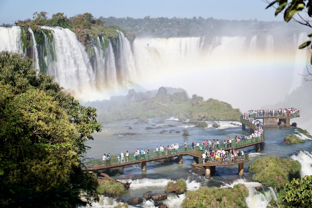 Las Cataratas del Iguazú te van a dejar sin palabras: cómo vivir la experiencia de tu vida en Misiones