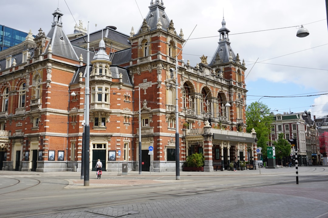 El Rijksmuseum de Ámsterdam: donde 800 años de historia neerlandesa te esperan tras cada puerta