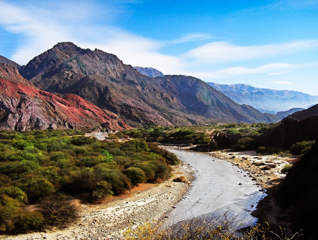 Rafting en el Río Mendoza: la adrenalina que te va a cambiar el viaje