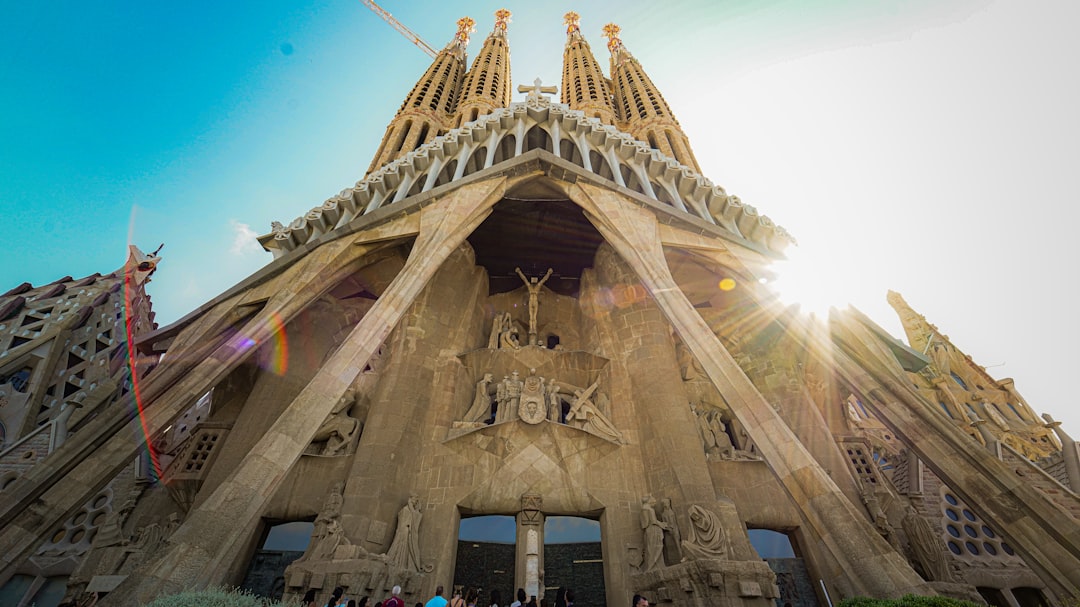La Sagrada Familia: la obra maestra de Gaudí que todo argentino debe vivir en Barcelona