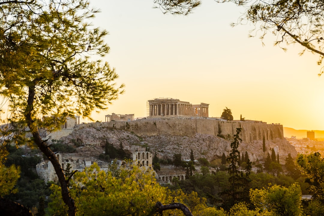 La Acrópolis de Atenas: la ciudadela que cambió la historia del mundo antiguo