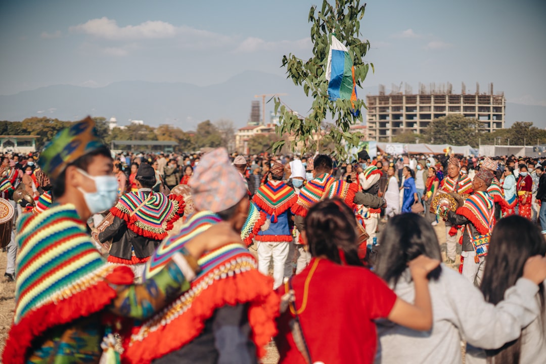 Así es vivir una ceremonia mapuche en la Patagonia: más allá del turismo convencional