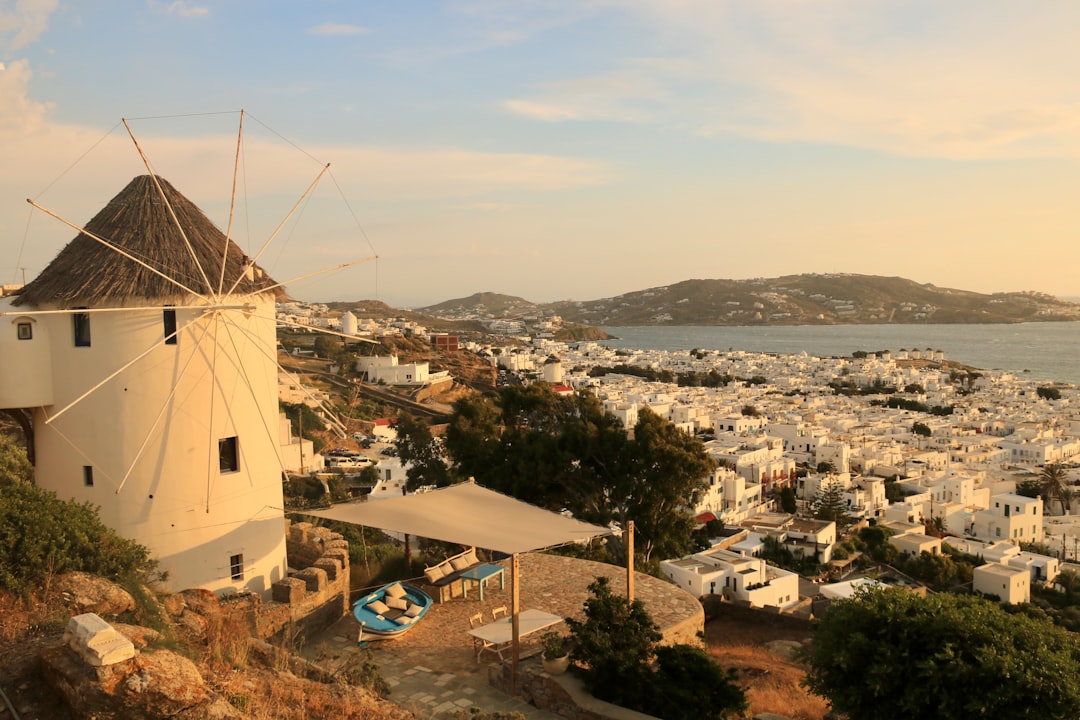 Las islas griegas que te van a robar el corazón: cuál elegir según tus viajes
