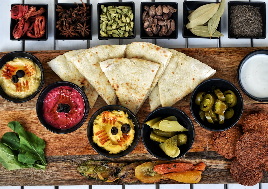 En Atenas encontramos el restaurante donde la gastronomía griega te hipnotiza con cada bocado