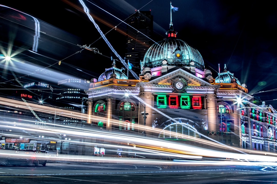 Melbourne te atrapa de noche: descubrí los bares donde la ciudad muestra su verdadero carácter