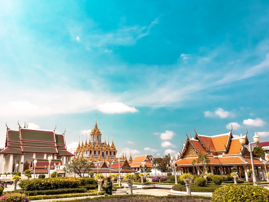 Los templos de Bangkok que te van a cambiar la forma de viajar