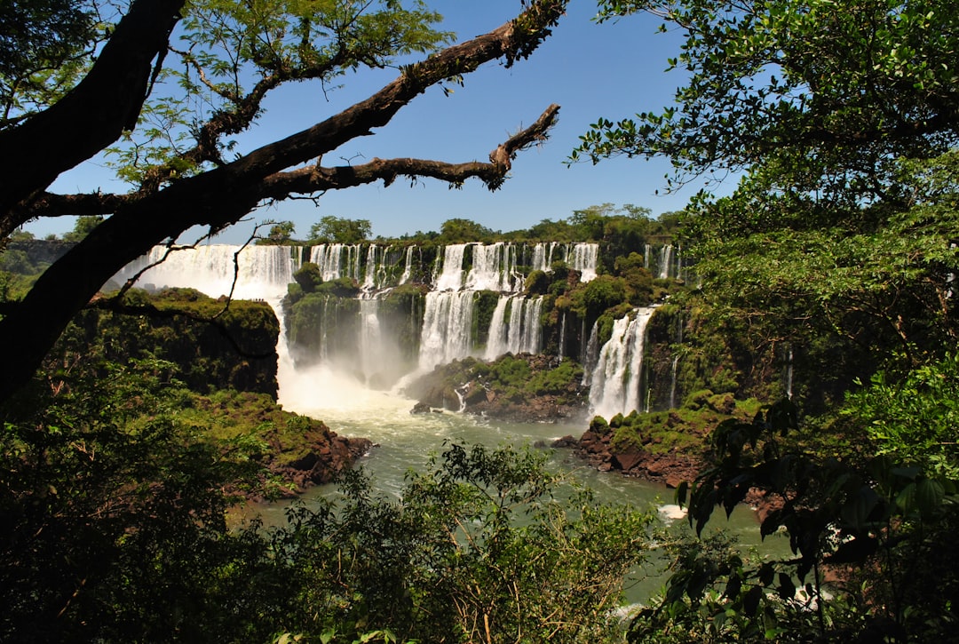 Por qué las Cataratas del Iguazú son la experiencia que tenés que vivir al menos una vez en la vida