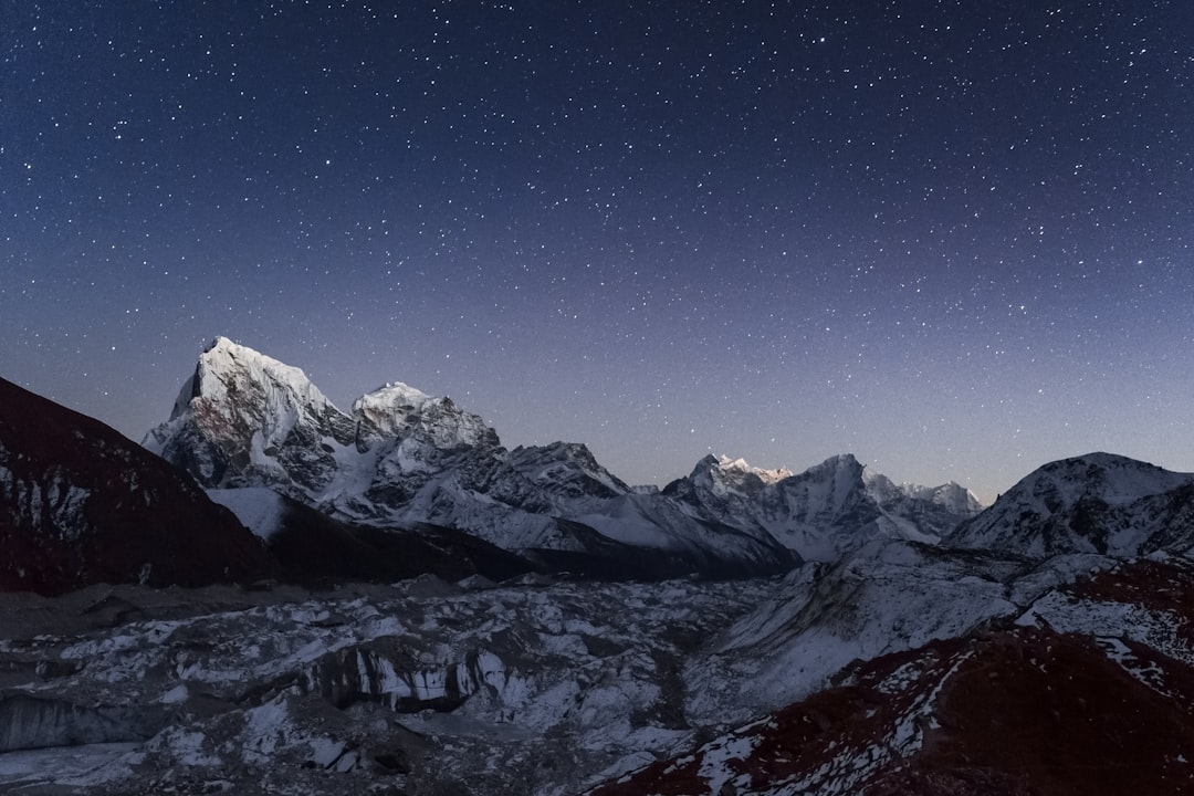El trekking al Everest que va a cambiar tu vida: así se vive la aventura en el Himalaya desde Argentina