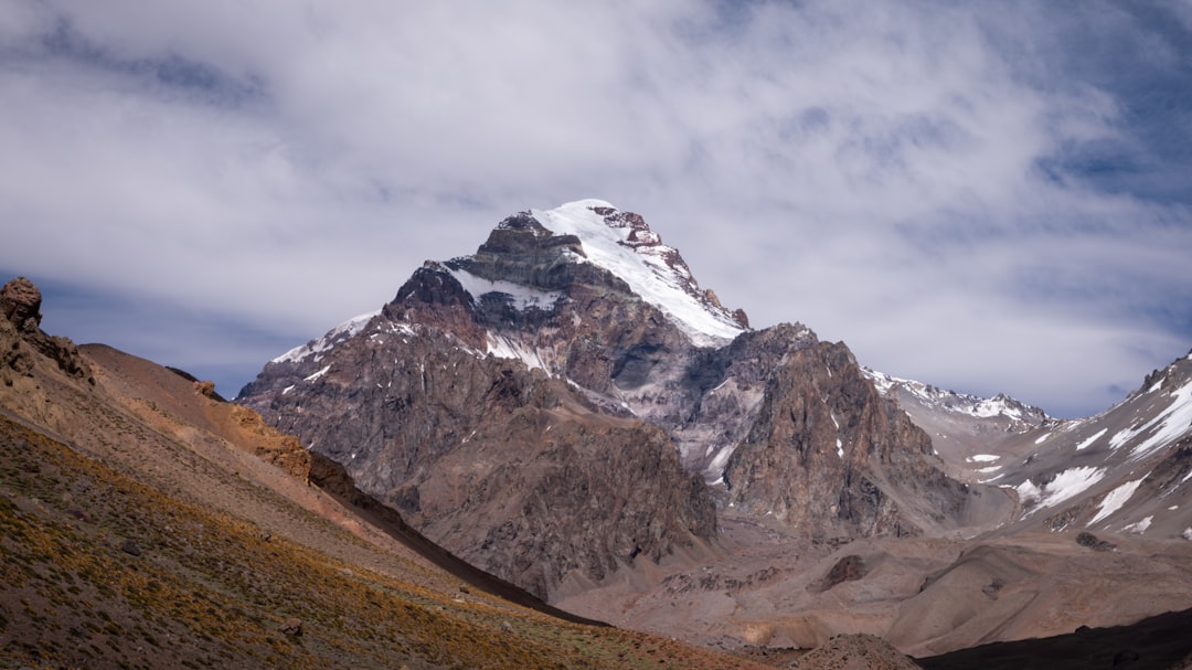 Conquistá el Aconcagua: la aventura de montaña que todo argentino debe vivir una vez