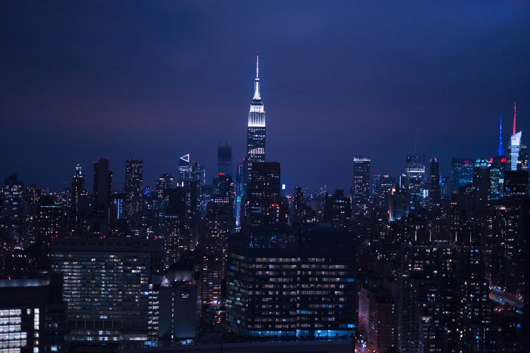 De las discotecas de Manhattan a los speakeasies secretos: así es la noche que nunca duerme en Nueva York
