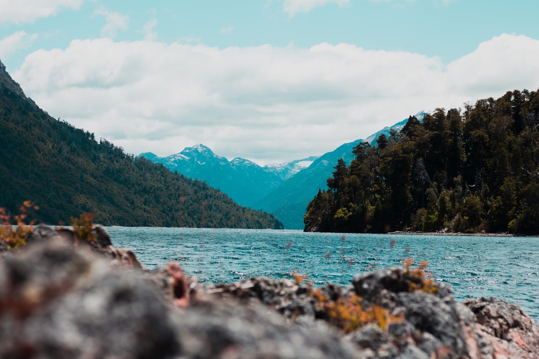 Bariloche en otoño: por qué esta es la mejor época para descubrir la Patagonia sin multitudes
