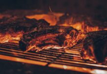 Así se prepara el mejor asado argentino: los secretos que todo parrillero debe dominar