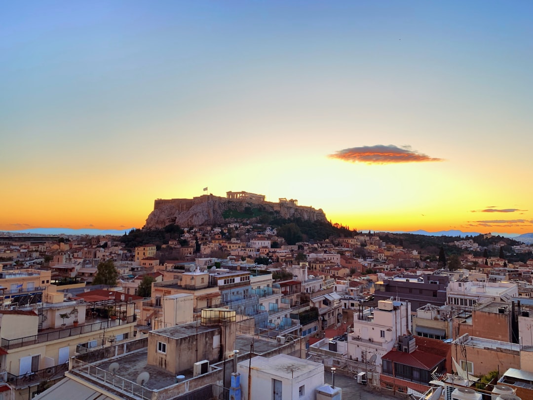 La Acrópolis de Atenas: cómo la historia más antigua de Grecia te atrapa en cada piedra