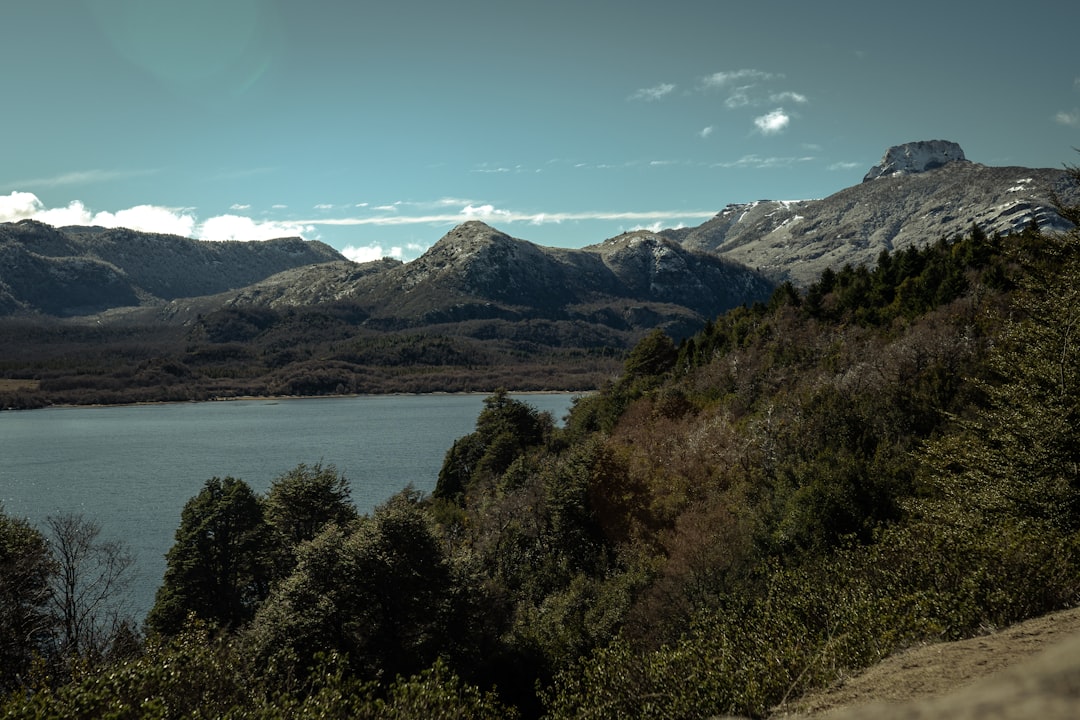 Bailar en San Martín de los Andes: la noche patagónica que no esperabas