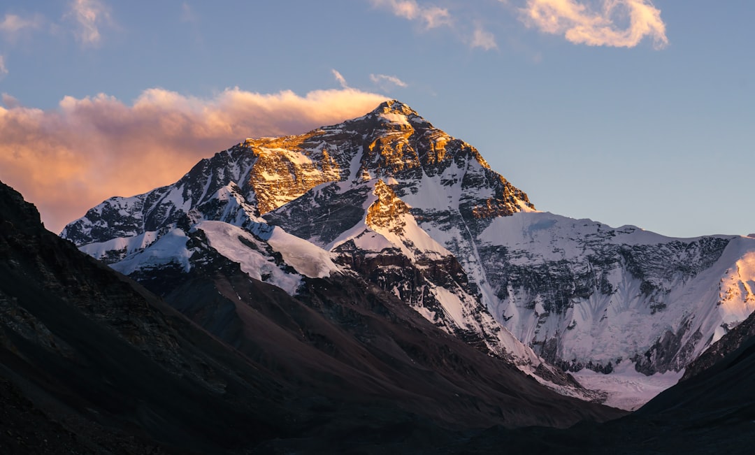 El Everest te está esperando: por qué el trekking al Campo Base es la aventura que necesitás hacer ahora