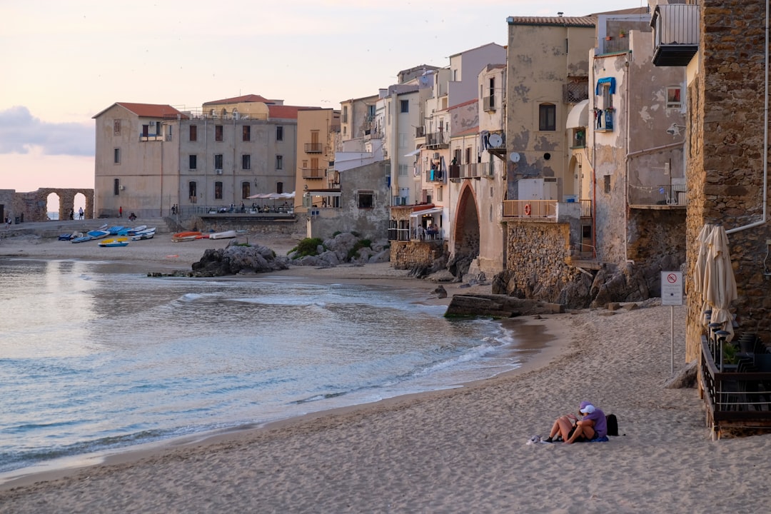 Las playas italianas donde tu perro es el verdadero protagonista del verano
