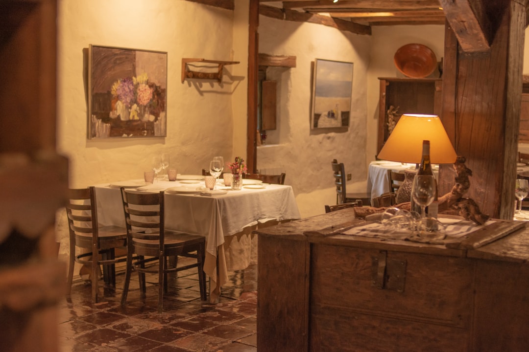 El cordero patagónico de El Calafate: la experiencia gastronómica que te va a cambiar el viaje