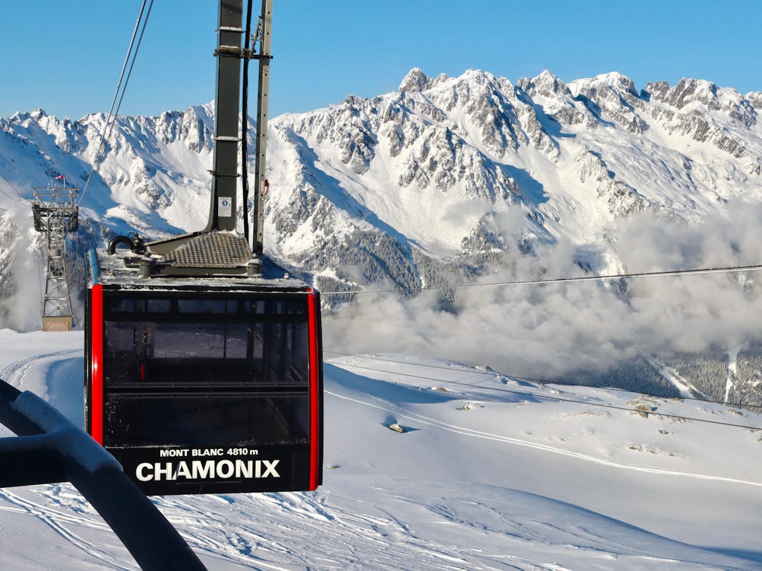 Por qué Chamonix es el destino de esquí que todo argentino debería probar antes de morir