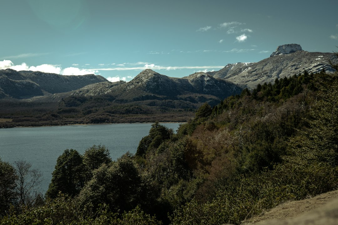 San Martín de los Andes de noche: el lado salvaje de la Patagonia que pocos conocen