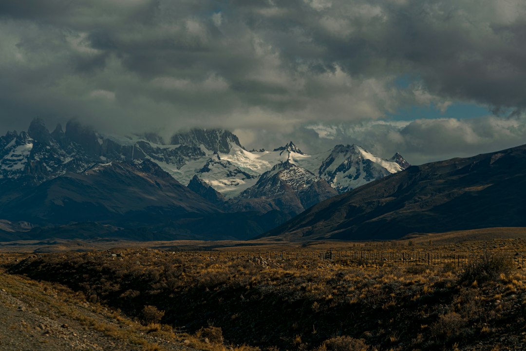El cordero patagónico de El Calafate: cómo comerlo como los pioneros de la Patagonia