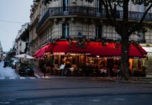 Por qué París te va a conquistar a través de su gastronomía (y no solo por la Torre Eiffel)