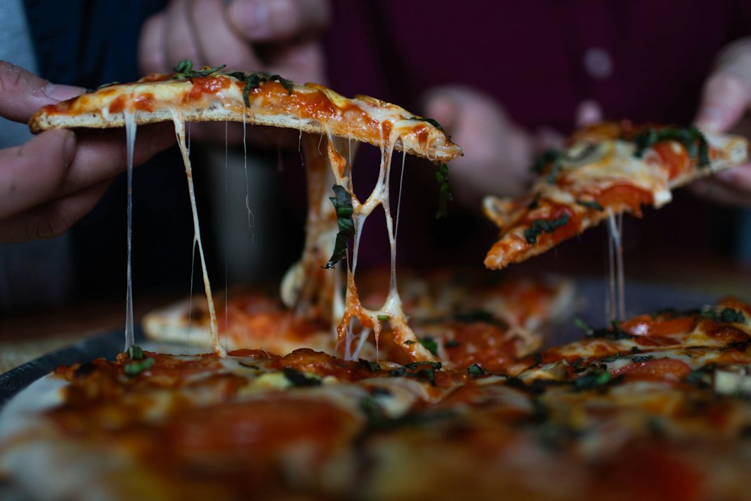 La pizza con fainá: la combinación porteña que nació en La Boca y conquistó el mundo