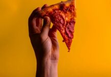 La pizza con fainá: la combinación porteña que nació en La Boca y conquistó el mundo