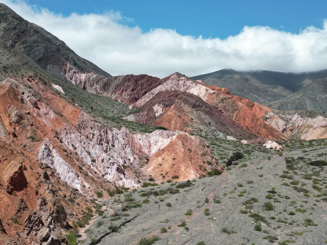 Por qué los Valles Calchaquíes a caballo es la aventura que necesitás hacer antes de cumplir 40