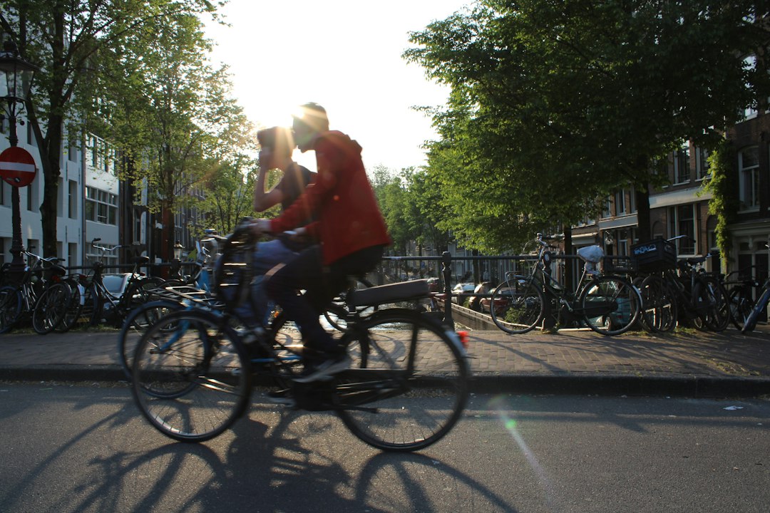 Amsterdam no es solo canales: el secreto que los viajeros argentinos descubren después del primer día
