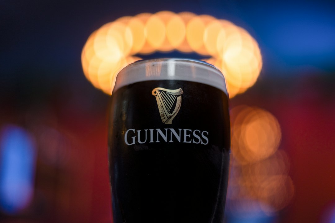 Los pubs de Dublín donde los locales van a tomar: tu guía para beber como un irlandés