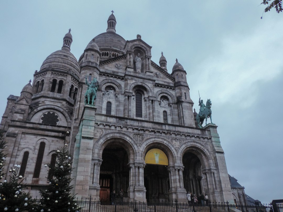 París en invierno: la magia que los turistas de verano nunca descubren