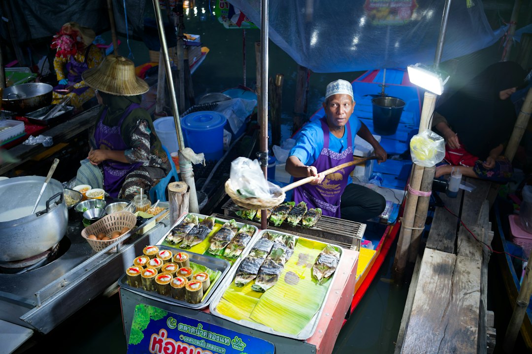 Los sabores más auténticos de Bangkok están en la calle: la guía definitiva para comer como un tailandés